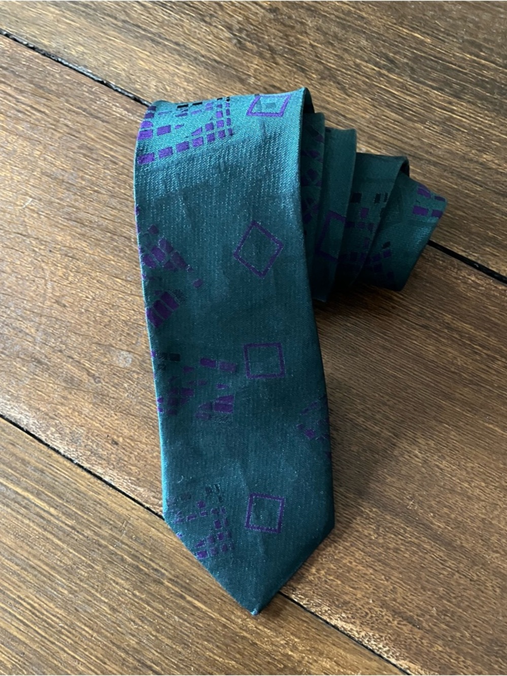Vintage Lanvin Teal Tie with Tuquoise Geometric Pattern - Picture 2 of 5
